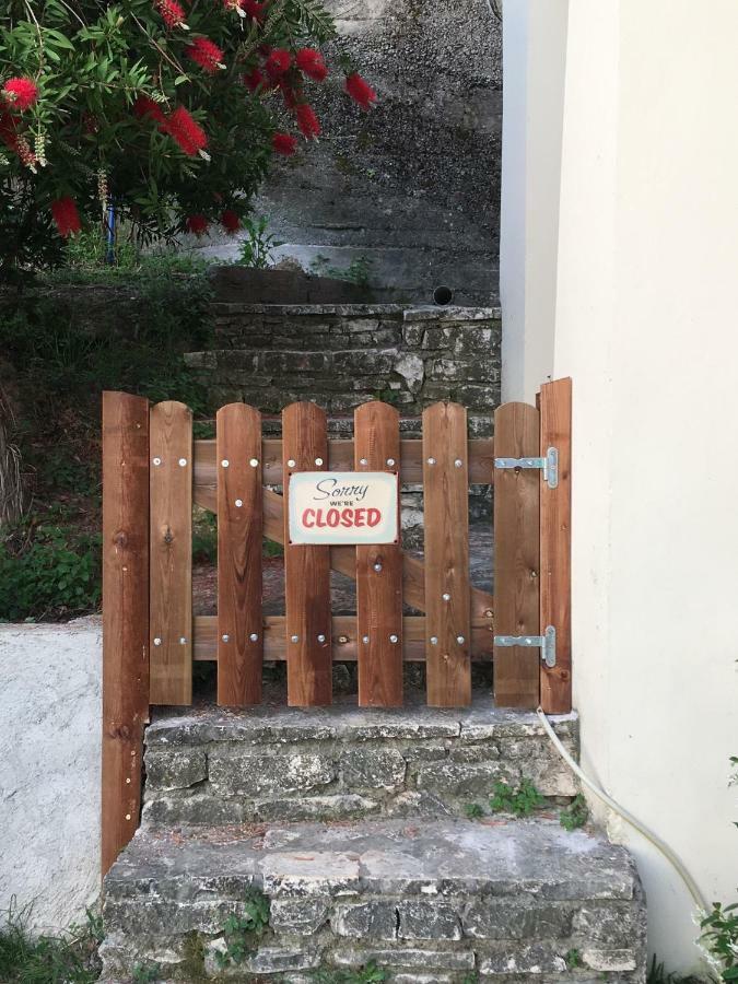 Chez Nikos Villa Kompítsion Екстериор снимка