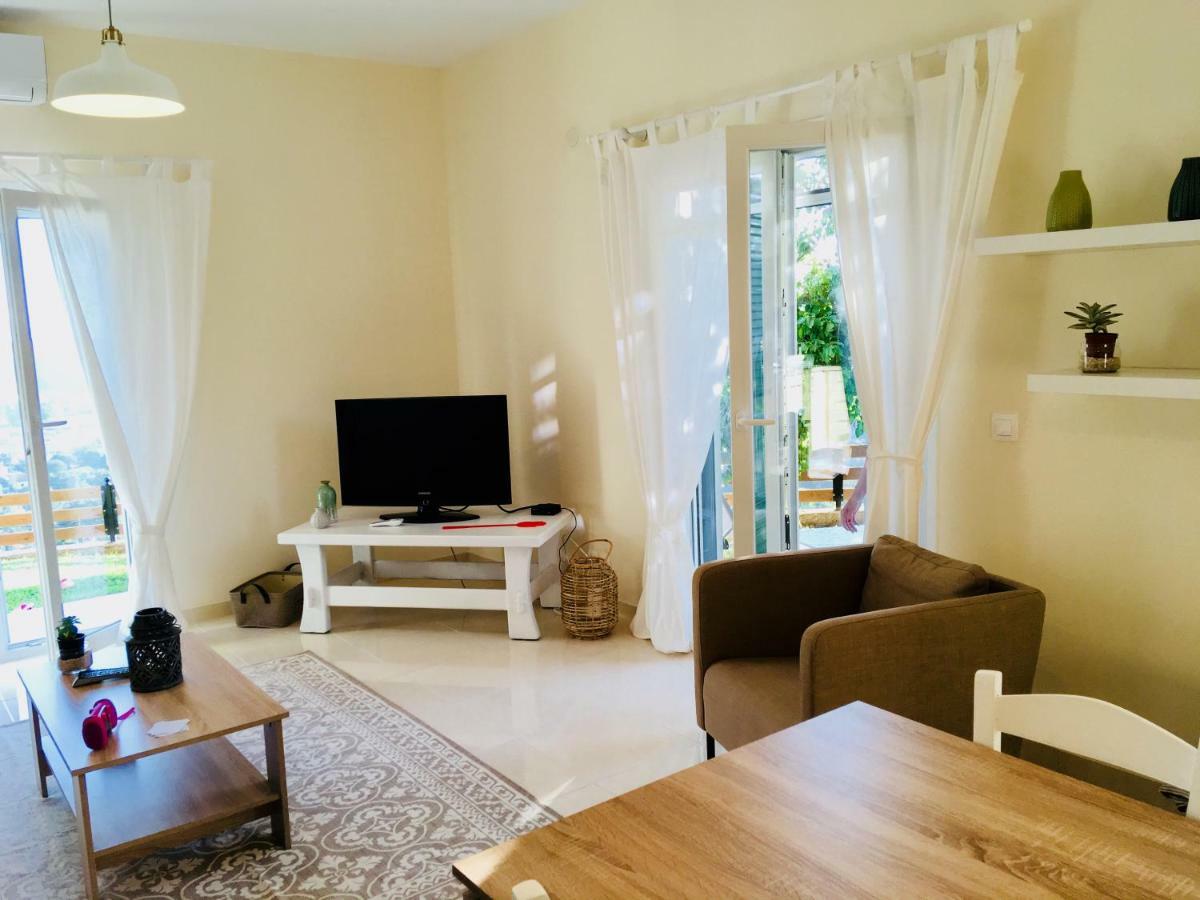 Chez Nikos Villa Kompítsion Екстериор снимка